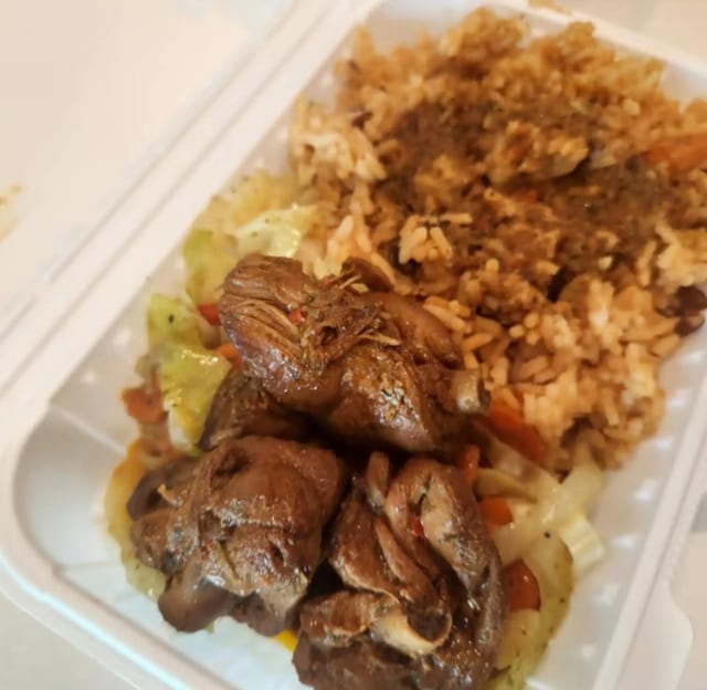Stew Chicken Lunch Special.